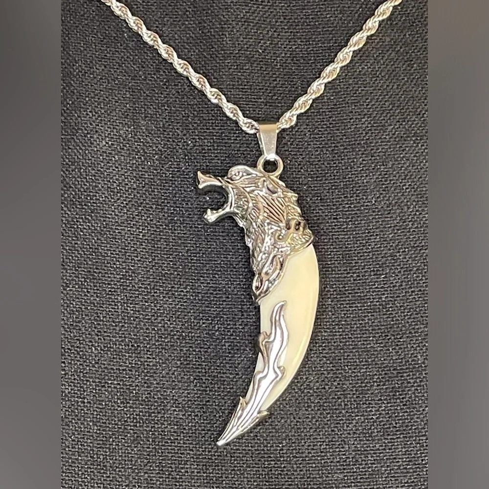 Faux Wolf Tooth Pendant Necklace with Wolf Head Stainless Steel Unisex